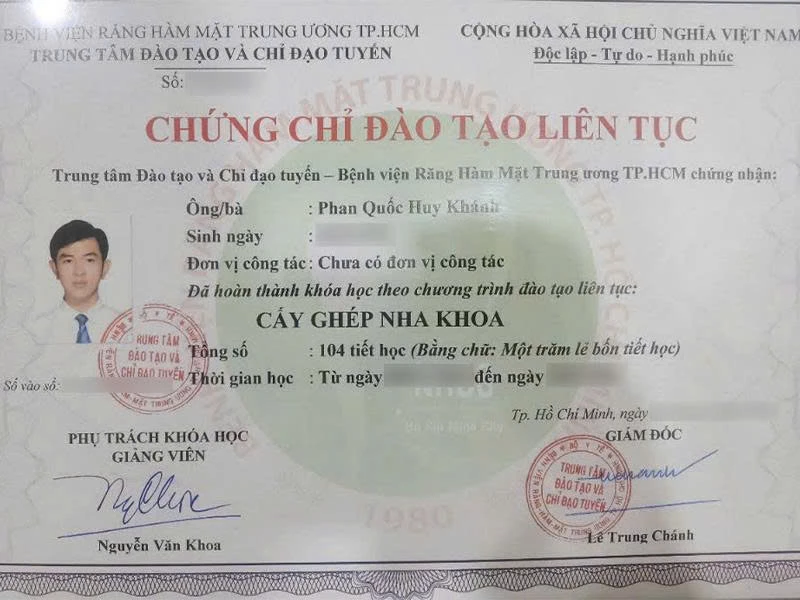 Chứng chỉ đào tạo liên tục cấy ghép nha khoa | Bác sĩ Phan Quốc Huy Khánh