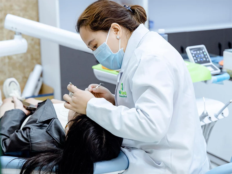 Đội ngũ bác sĩ có trình độ chuyên môn cao, nhiều năm kinh nghiệm